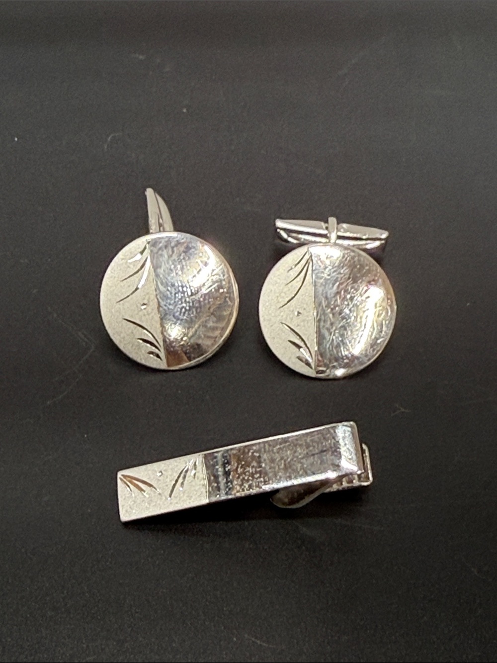 BMC Sterling Silver Top Round Cufflinks and Tie Clip Set